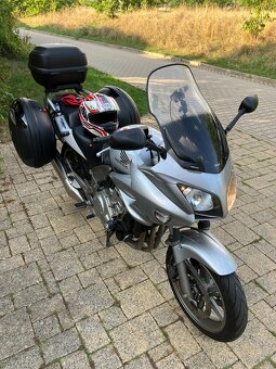 Honda CBF 1000 - 3