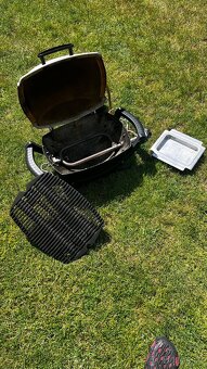 Plynovy gril weber Q1000 + lahev - 3