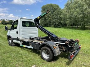 Iveco 70 C17 nosič kontejneru - 3