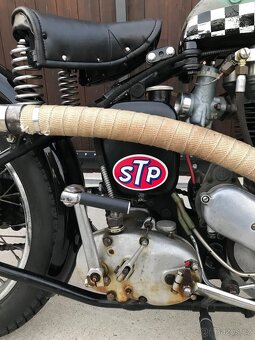 Prodám ARIEL Red Hunter VH 500, rok 1946 - 3