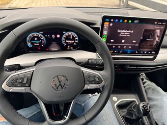 Prodám Volkswagen Golf 8.5 People, záruka - 3
