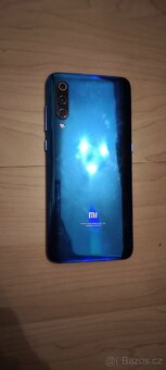 Telefon Xiaomi MI 9 SLEVA - 3