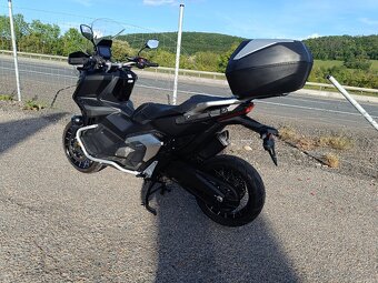 Honda X-ADV 750 - 3