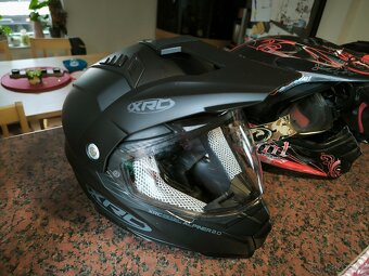 2x Enduro Helma 1x Helma na skútr - 3