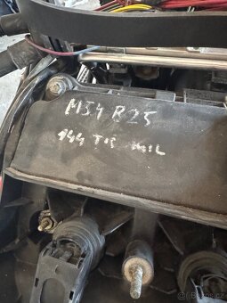 Motor m54b25 - 3