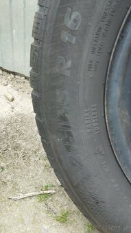 Zimní pneu 215/65 R16 - 3