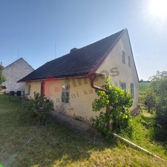 Pronájem chalupy 2+1 se zahradou a garáží v Kucínech u Přešt - 3