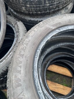 Zimní sada pneu 215/60 R16 - Dunlop - 3