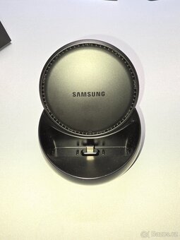 Samsung Dex Station - 3
