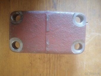 Podložka upínací třmenu pera TATRA - 3