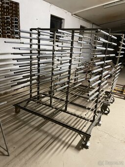 Stojan na dílce - 3