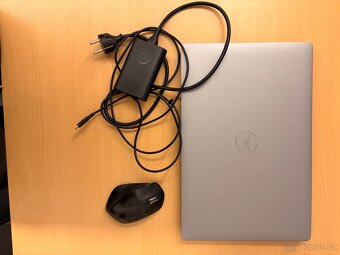 DELL Latitude  5510 + bezdrátová myš HP wireless mouse x4500 - 3