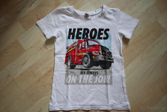 Chlapecká trika vel. 116/122 - 3