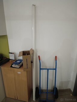 Projektor a plátno - 3