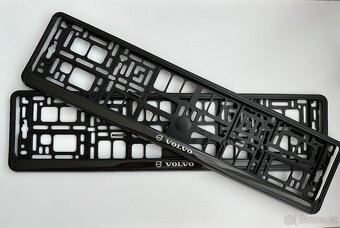 Volvo podložky pod SPZ - 3