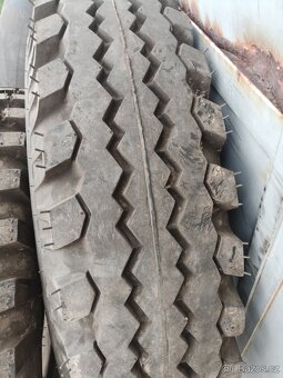 Pneu 10,00-20 Protektor +duše+límec - 3