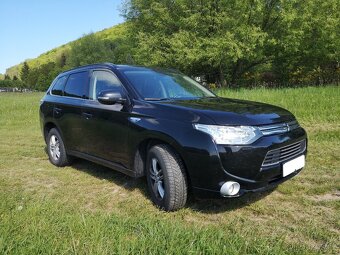 MITSUBISHI OUTLANDER PHEV HYBRID PLNÝ SERVIS - 3