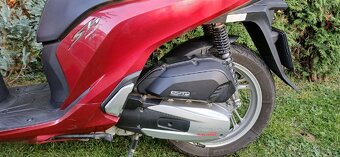 Honda SH 150 - 3