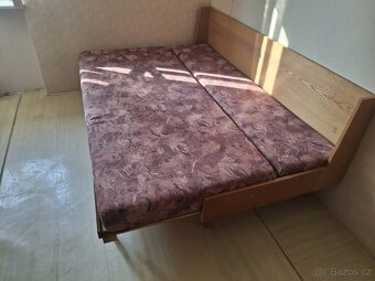 rozkládací gauč - 3