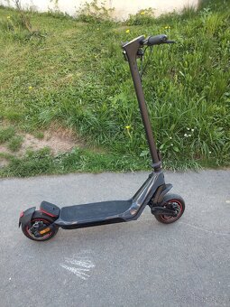 Elektrokoloběžka Sencor SCOOTER S80 černá - 3