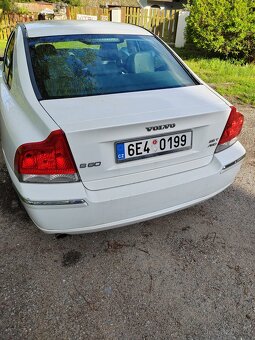 Volvo s60 2.5T awd 154kw - 3