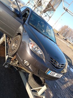Mazda 3 2.0i - 3