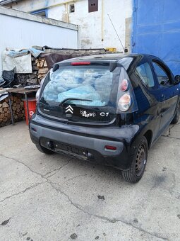 Citroen C1,1.0i rok 2009 veskere dily - 3