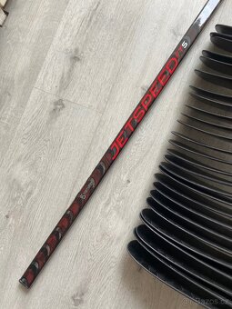 Hokejka CCM Jetspeed FT5 P29 75flex levá ZÁRUKA - 3