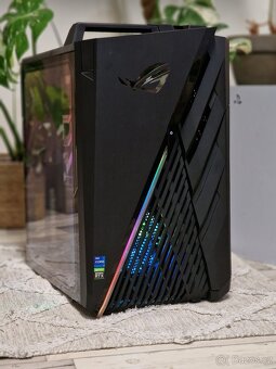 Výkonný herní počítač Asus ROG Strix RTX 3080 - 3