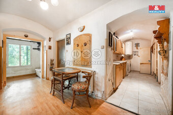 Prodej RD, 484 m², s garáží, Pekla-Cerekvice nad Loučnou - 3