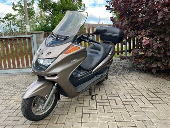Yamaha Majesty YP250 - 3