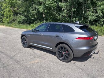 Jaguar f-pace - 3