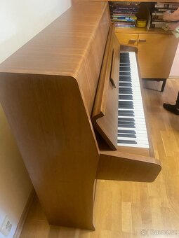 Piano Rösler - 3