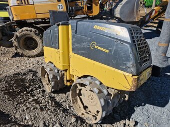 VIBRACNI JEZKOVY VALEC BOMAG BMP 8500 S MOTOREM KUBOTA - 3