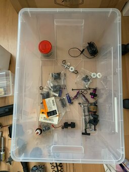 TROPHY 3,5 Buggy RTR s 2,4GHz RC soupravou - 3