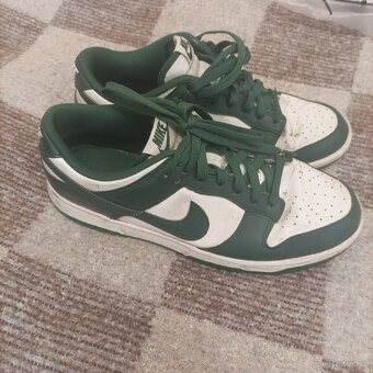 Tenisky NIKE zel bílé UK 7 EUR 41 - 3