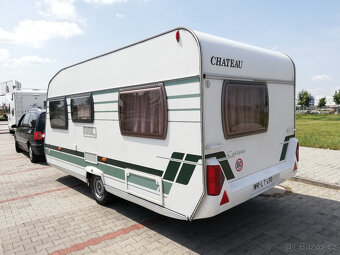 Karavan Chateau Calista 466-francouzská postel - 3