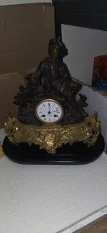 Staré bronzové hodiny - 3