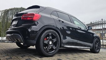 MERCEDES GLA 200 CDI ////AMG  2017 - 3