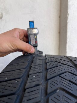 Zimní pneum 275/40/21 Pirelli Scorpion Winter - 3