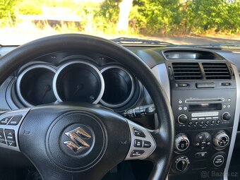 Grand Vitara 2.0 103 kW benzin - 3