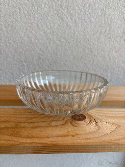 Skleněný popelník - 3