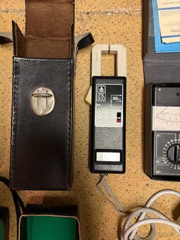 Měřící přístroje - 3