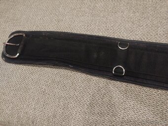 Westernový podbřišník - 3