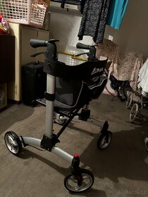 Prodej Invalidního vozíku DMA + úschovný prostor - 3