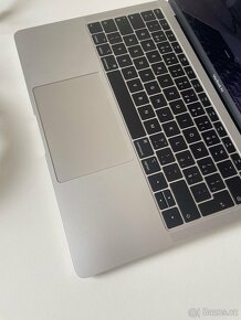 Apple MacBook Air 13,3" - 3