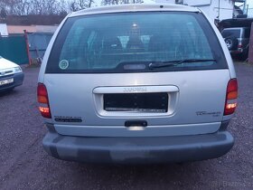 Chrysler Voyager 2,5td - 3