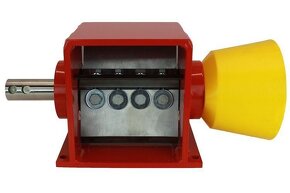 Štěpkovač špalíkovač drtič na větve štípačka za traktor - 3
