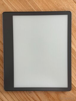 Čtečka knih Amazon Kindle Scribe 1. gen 32GB - 3