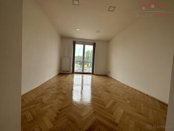 Pronájem zrekonstruovaného bytu 2+1/B (52 m2) Mostecká, Chom - 3